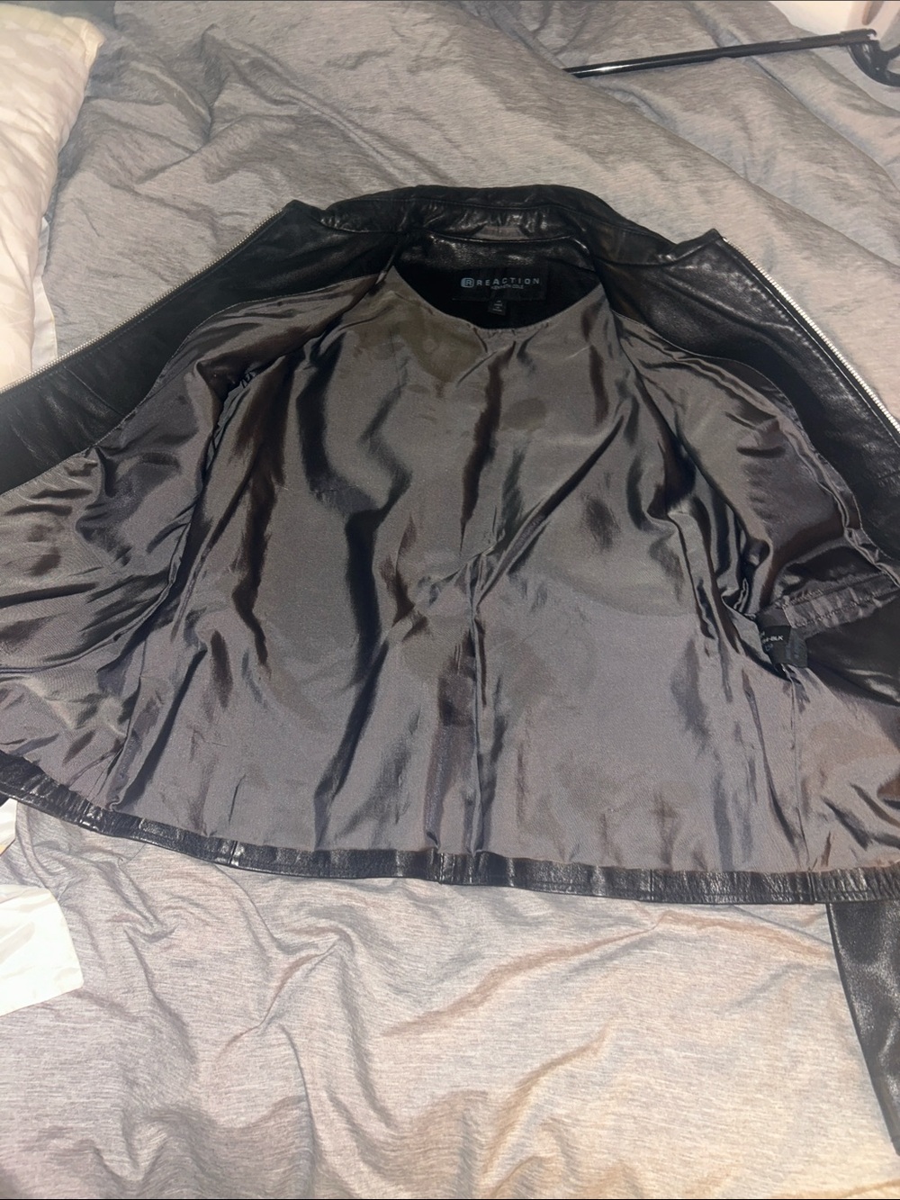 Kenneth Cole Reaction Black Leather Zip Pocket Jacket - Picture 3 of 4